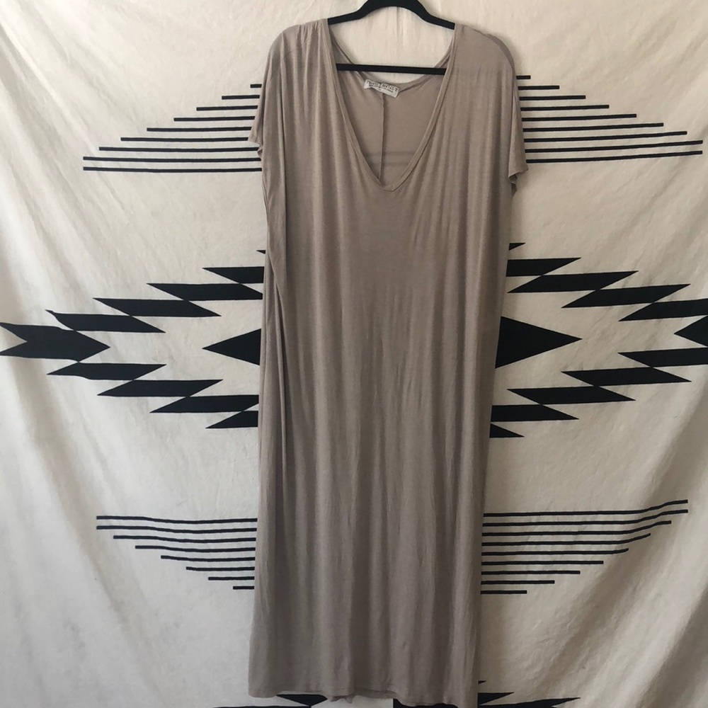UO Long-Slit Shirt